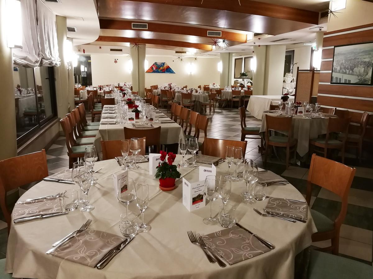 Hotel Il Castellaccio Piccione エクステリア 写真