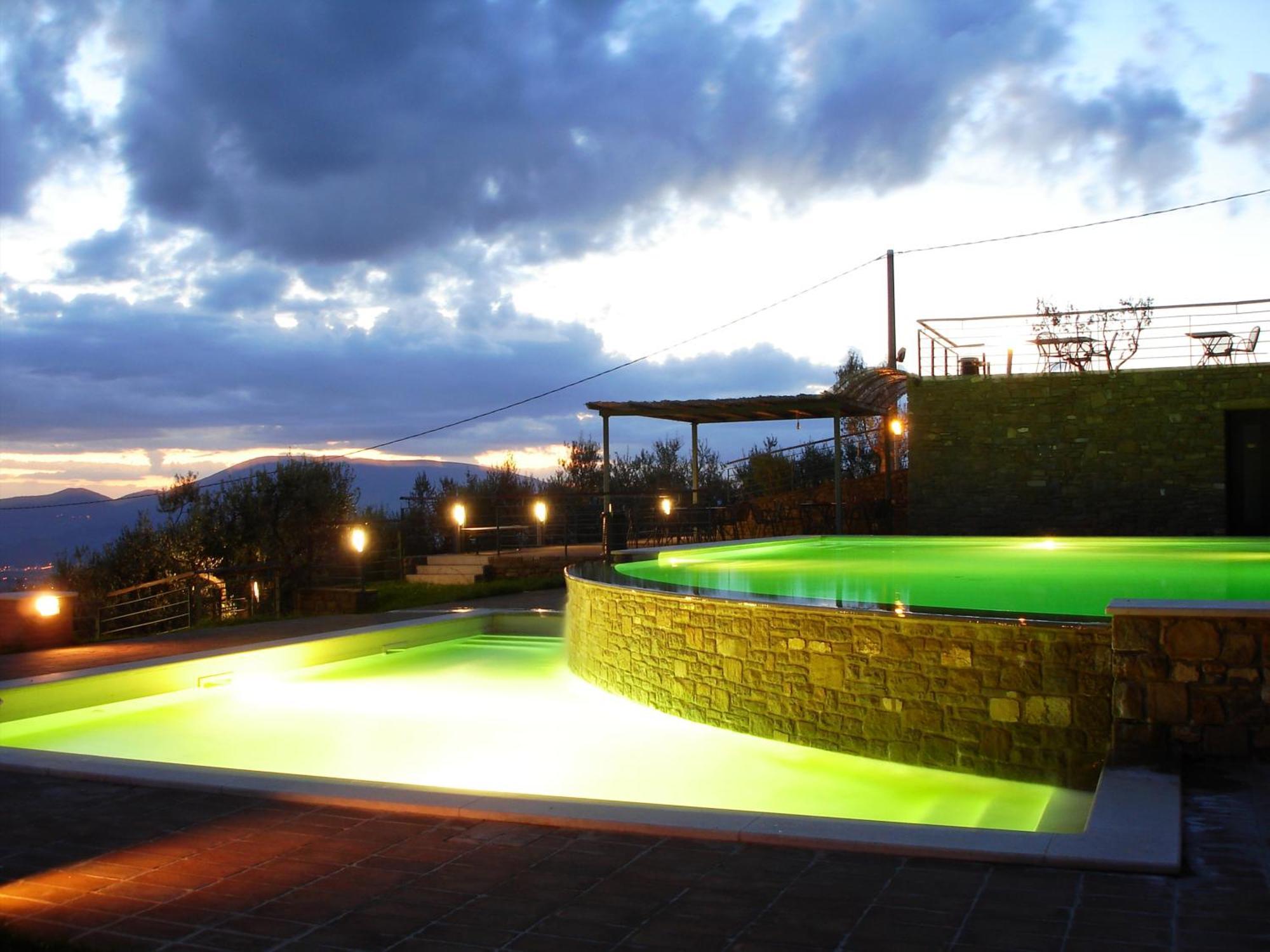 Hotel Il Castellaccio Piccione エクステリア 写真