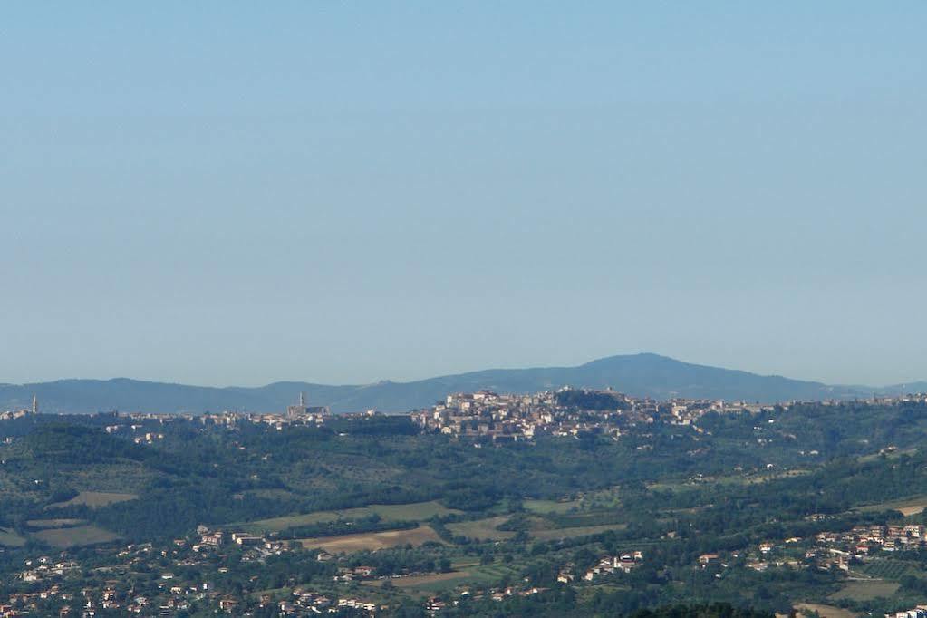 Hotel Il Castellaccio Piccione エクステリア 写真